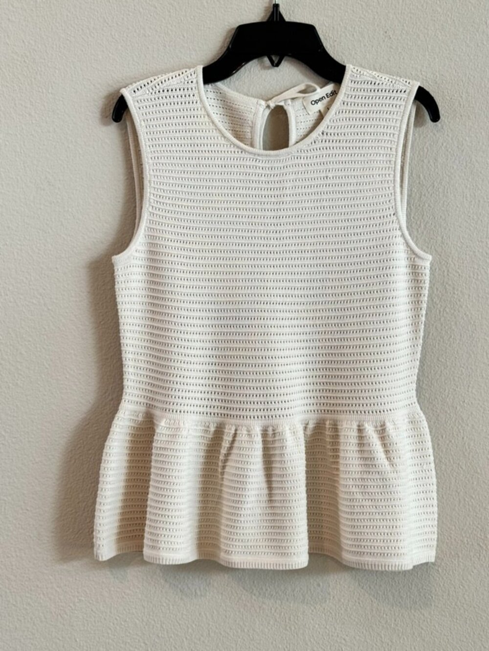 NWOT Cute Open Edit Cream Sleeveless Peplum knit top